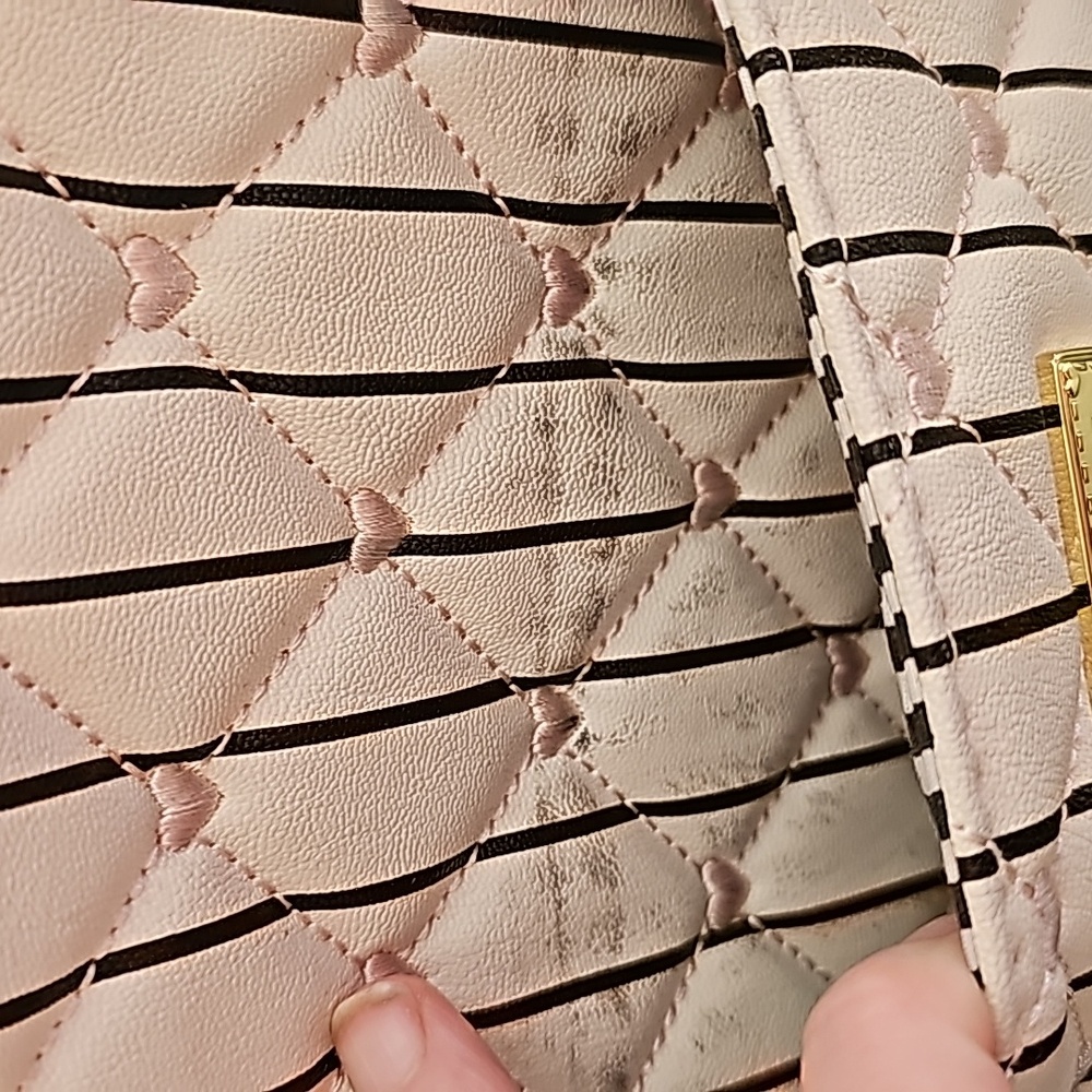 Betsey Johnson Duffle Bag - Check Measurements in Description - Picture 8 of 11
